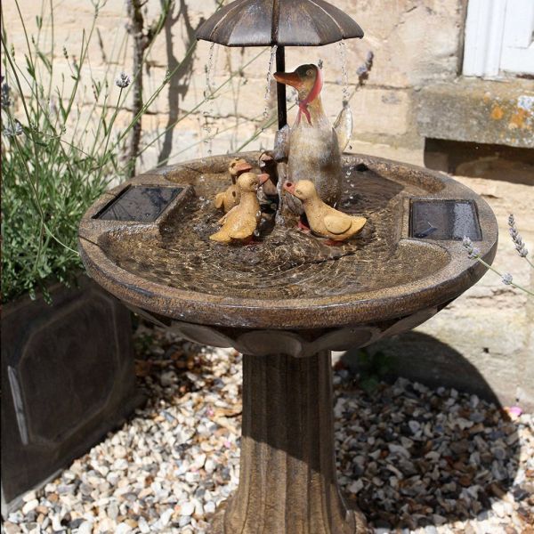 Duck Family Water Feature - Solar Powered